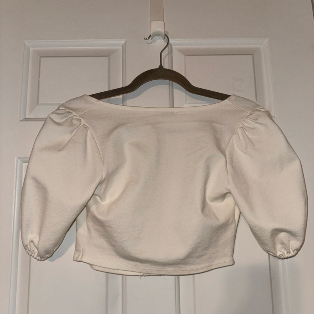 Fashion Nova White Puff Sleeve Crop Top Front gold eye Hook Detail corset like M - Picture 9 of 11